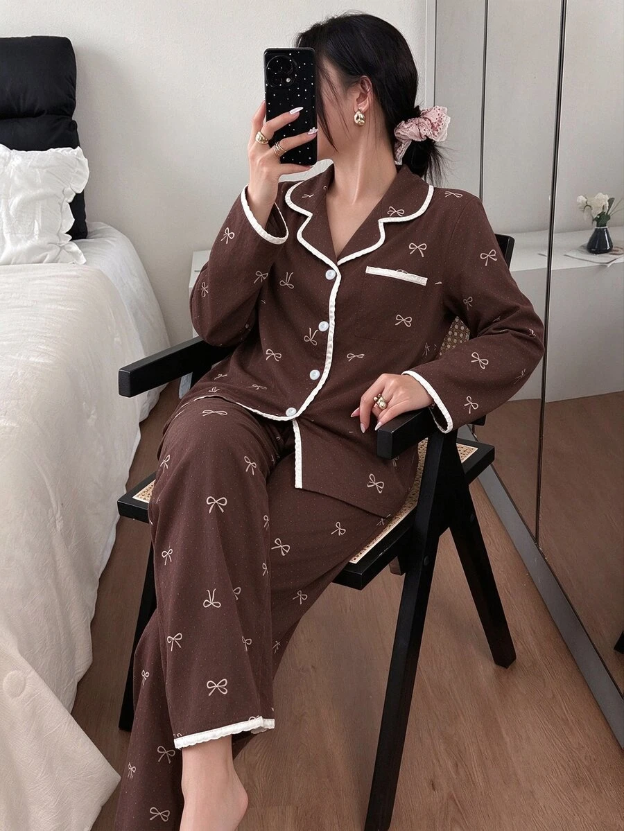 SHEIN 女款新款休閒可愛蕾絲飾邊長袖上衣與長褲睡衣套裝，秋冬服飾 - 咖啡棕 - 查看 1