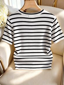 GlowEve CURVE Áo thun ngắn tay kẻ sọc thường ngày phong cách casual cho nữ size lớn - Đen và trắng - Xem 2