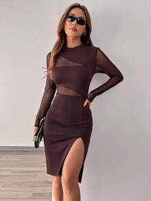 Glamine Gaun Hitam Wanita dengan Detail Belahan di Bagian Bawah dan Motif Jala Berongga - Coklat - View 4