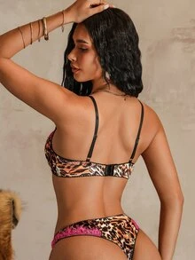Bare Chapter Women's 2-Piece Lace Patchwork Lingerie Set - Multicolor - View 2