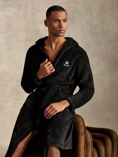 EverLounge Men's Autumn/Winter Minimalist Basic Fashion Comfortable British Style Embroidered Black Double-Sided Fleece Long Hooded Robe