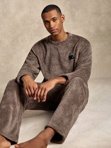 Manfinity Underwear&Sleepwear Basics Men's Casual Fleece Loungewear Set - Brown - View 1