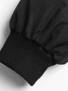 SHEIN Tween女孩童裝極簡風大廓型毛絨裝飾連帽加厚棉襖黑色羽絨外套秋冬款 - 黑色 - 查看 7
