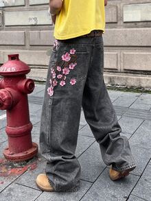 Manfinity EMRG 男士街頭風極簡百搭刺繡梅花設計直筒寬腿牛仔褲 - 灰色 - 查看 3