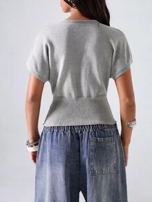 LYSMO Cardigan Rajut Wanita Lengan Pendek Model Batwing Warna Polos dengan Kancing Tunggal - Light Grey - View 2