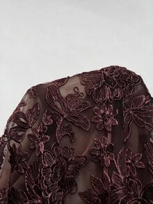Glamine Đầm dài nữ ôm dáng thanh lịch, cúp ngực, phối ren tương phản và bèo nhún - Bụi vũ trụ đỏ - Xem 3
