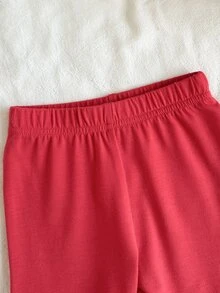 SHEIN Vintaside Kids 新生兒草莓刺繡荷葉邊長袖上衣搭配紅色長褲 2 件套，女嬰高級時尚休閒套裝，適合秋冬、初冬，適用於日常穿著、外出、家庭聚會、節日拍照、滿月、百日慶祝及拍照拍攝 - 紅色 - 查看 9