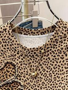 Resyla Plus Size Women's Leopard & Floral Print Round Neck Short Sleeve Waist-Cinched T-Shirt - Multicolor - View 3