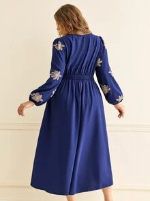 Écloséra Curve Damklänning i plus size, fransk vintage med broderi, för bröllöpsgäst - Multifärgad - Visa 2