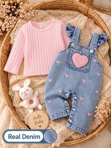 SHEIN 2件組女嬰甜美可愛風3D毛絨愛心刺繡長袖內搭上衣搭配無袖荷葉邊肩帶長褲，適合日常外出，春秋新品，0-12個月 - 彩色 - 查看 3