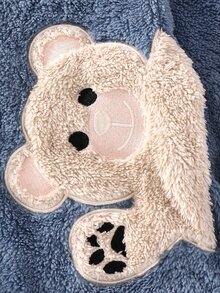 SHEIN 小男孩日韓風冬季卡通刺繡熊圖案圓領標準肩長袖上衣與長褲 2件組 柔軟舒適雙面珊瑚絨睡衣套裝 - 藍色 - 查看 8