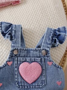 SHEIN 2件組女嬰甜美可愛風3D毛絨愛心刺繡長袖內搭上衣搭配無袖荷葉邊肩帶長褲，適合日常外出，春秋新品，0-12個月 - 彩色 - 查看 5