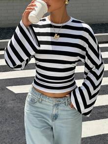 SHEIN EZwear 復古休閒針織條紋收腰T恤 - 黑與白 - 查看 1