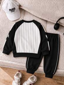 Young Boy Long Sleeve Crew Neck Sweatshirt With Cartoon Pattern - Multicolor - View 2