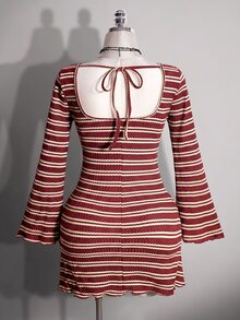 SHEIN ICON 大尺碼黑白露背喇叭袖針織洋裝，秋季 90s 80s 70s 返校季、夜店、早午餐、晚餐派對、度假 Y2K 2000s 秋季款 - 彩色 - 查看 2