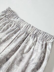 SHEIN 青少年男孩全印花連帽衛衣與運動長褲休閒日常套裝 - 彩色 - 查看 3