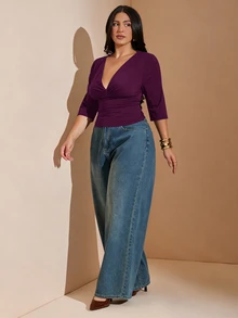 SHEIN BAE CURVE 大尺碼女款純色深V領短袖修身T恤 - 紫色 - 查看 8
