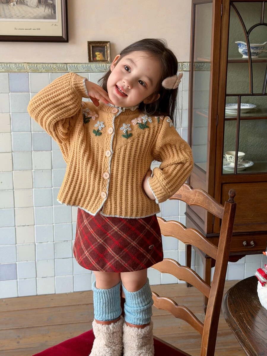 DAZY Infant/Toddler (Girl) Autumn/Winter Long Sleeve Colorblock 3D Korean Style Versatile Cardigan - Khaki - View 1