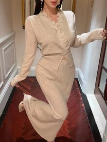 DAZY Women's Lace Patchwork Long Sleeve Sweater And Long Skirt 2 Pieces Set - Apricot - View 5