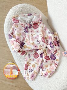 SHEIN 女嬰針織花卉人造毛連帽休閒冬季夾克與長褲兩件套 - 彩色 - 查看 3