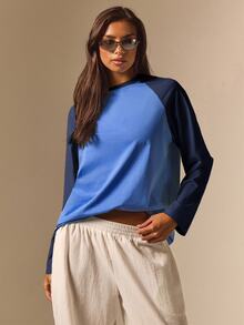 Athîral Women's Loose Navy Blue Colorblock Raglan Sleeve Round Neck Casual T-Shirt, Back To School, Holiday, Going Out Everyday Tops, Fall,Raglan Tee - Blue - View 3