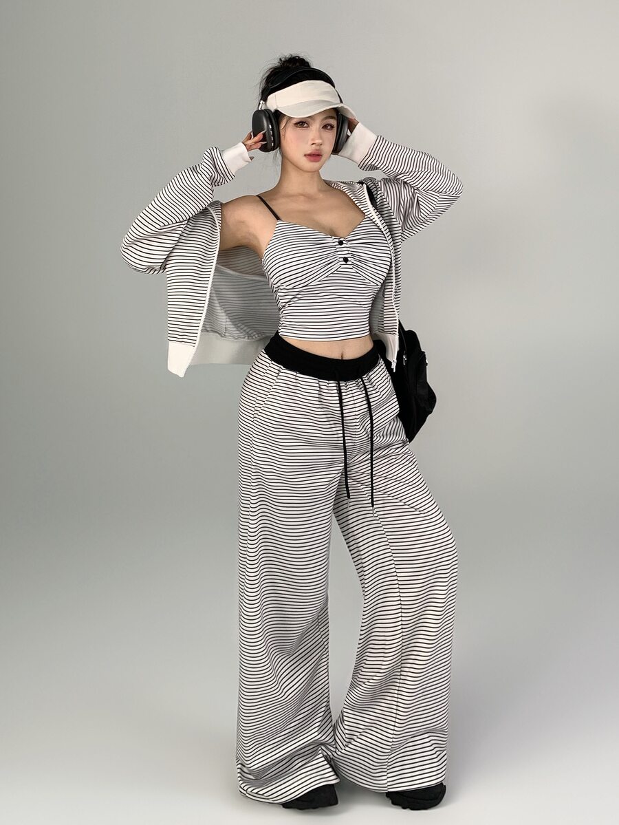 DAZY Setelan Olahraga Wanita Atasan Camisole Bergaris dan Celana Panjang dengan Blok Warna - Hitam dan Putih - View 1