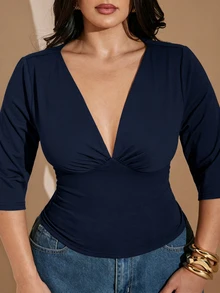 SHEIN BAE CURVE 大尺碼女款純色深V領短袖修身T恤 - 藏蓝色 - 查看 3