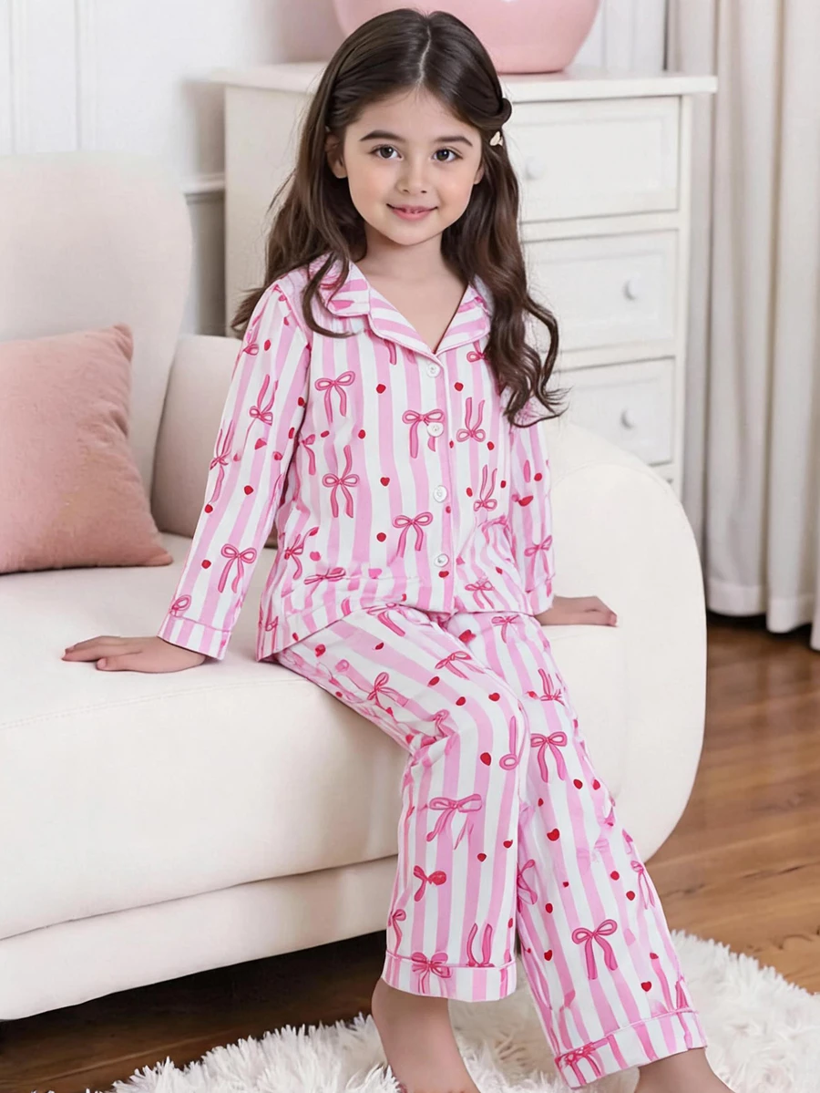 SHEIN 女童可愛休閒針織粉色蝴蝶結圖案長袖居家服套裝 - 粉色 - 查看 1