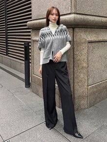 FRIFUL Women's Autumn/Winter Geometric Pattern Zipper Front Hooded Knit Vest - Grey - View 5