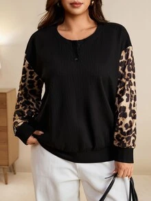 Edennvi Plus Size Women's New Fashion Autumn/Winter Minimalist Crew Neck Textured Fabric Sleeve Patchwork Leopard Print Casual Sweatshirt - Black - View 1