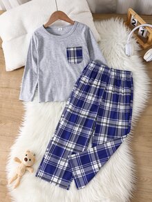 SHEIN Little Byeori 兒童小男孩休閒極簡風 2 件組睡衣套裝，拼色貼袋圓領長袖軟針織套頭上衣與鬆緊腰經典格紋長褲 - 灰色 - 查看 2