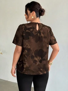 Firerie Casual Romantic Floral Pattern Fabric Plus Size Coffee Color Short Sleeve Shirt - Multicolor - View 2