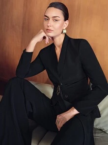 MOTF PREMIUM WOMEN'S METAL DECOR FASHION VERSATILE COMMUTE & TRAVEL BLAZER - Black - View 3
