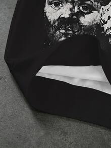 ROMWE MEN American Street Dark Character Collage Zipper Hoodie, Oversized Vintage Distressed Gothic Print - Black and White - View 6