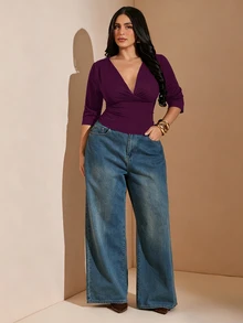 SHEIN BAE CURVE 大尺碼女款純色深V領短袖修身T恤 - 紫色 - 查看 4