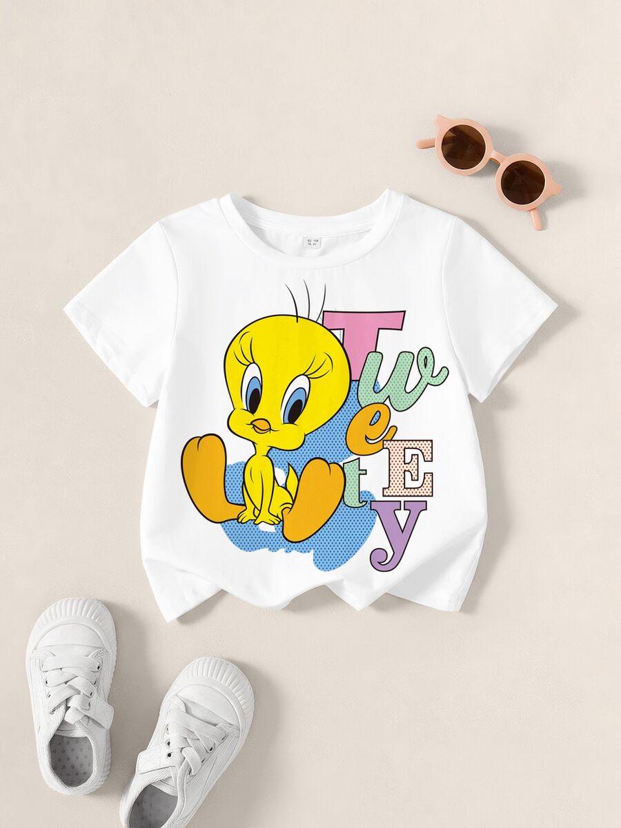 LOONEY TUNES X SHEIN تي شيرت كاجوال برقبة دائرية وأكمام قصيرة بطبعة كرتونية وحروف للفتاة الصغيرة - أبيض - مشاهدة 1