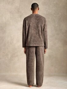 Manfinity Underwear&Sleepwear Basics Men's Casual Fleece Loungewear Set - Brown - View 2