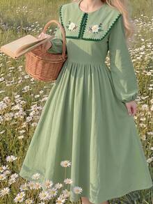 SHEIN 少女田園風花卉刺繡荷葉邊泡泡袖洋裝，百搭花卉圖案圓領對比色荷葉邊洋裝，秋冬款 - 綠色 - 查看 5