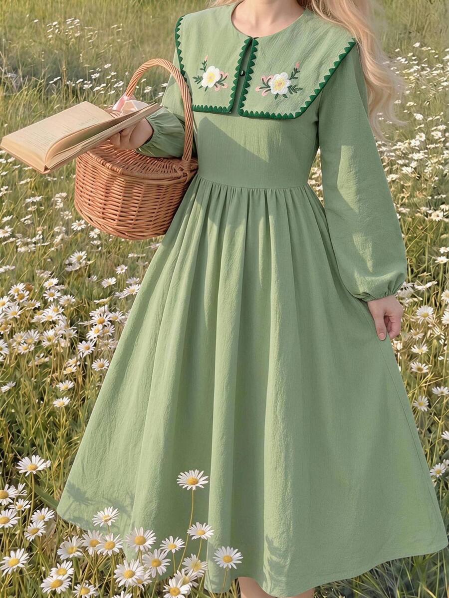 SHEIN Tween Girl Tween Girl Pastoral Floral Embroidered Ruffle Hem Puff Sleeve Dress, Versatile Floral Pattern Round Neck Ruffle Hem Contrast Color Dress, Autumn Winter - Green - View 1