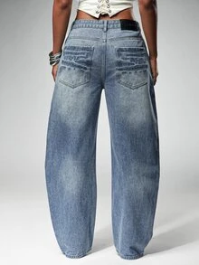 Denimoi Women's Fashion Street Button Pocket Jeans - Light Wash - View 2