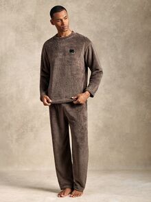 Manfinity Underwear&Sleepwear Basics Men's Casual Fleece Loungewear Set - Brown - View 4