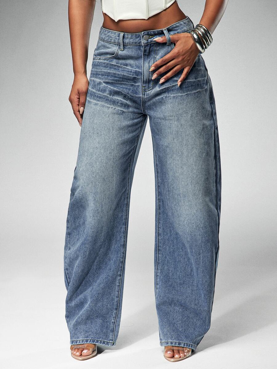 Denimoi Women's Fashion Street Button Pocket Jeans - Light Wash - View 1
