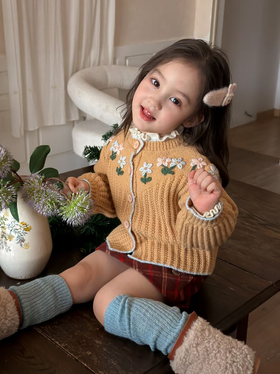 DAZY Infant/Toddler (Girl) Autumn/Winter Long Sleeve Colorblock 3D Korean Style Versatile Cardigan - Khaki - View 1