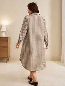 Edennvi 大尺碼女款優雅休閒條紋單排扣長袖襯衫洋裝，拼色不對稱極簡設計，適合日常穿著、通勤、約會、聚會與居家穿搭 - 卡其色 - 查看 2