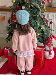 Dazy Kids Infant (Girl) Round Neck All-Over Heart Print Korean Style Long Sleeve Sweatshirt Set - Baby Pink - View 2