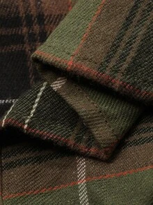 Dazy Plus Kemeja Kasual Jalanan Motif Kotak-kotak Longgar Tebal Lengan Panjang Warna Hijau Natal - Olive Green - View 7