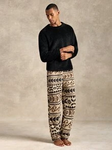 EverLounge Men's Minimalist Basic Black Double-Sided Fleece Top & Pattern Fleece Long Pants Loungewear Set, Autumn/Winter - Multicolor - View 3
