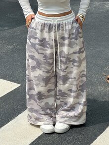Muchica Plus-Size, Loose-Fitting Streetwear-Style Sweatpants Featuring A Retro Camouflage Print, A Contrasting Drawstring Waistband, And Pockets. - Multicolor - View 3