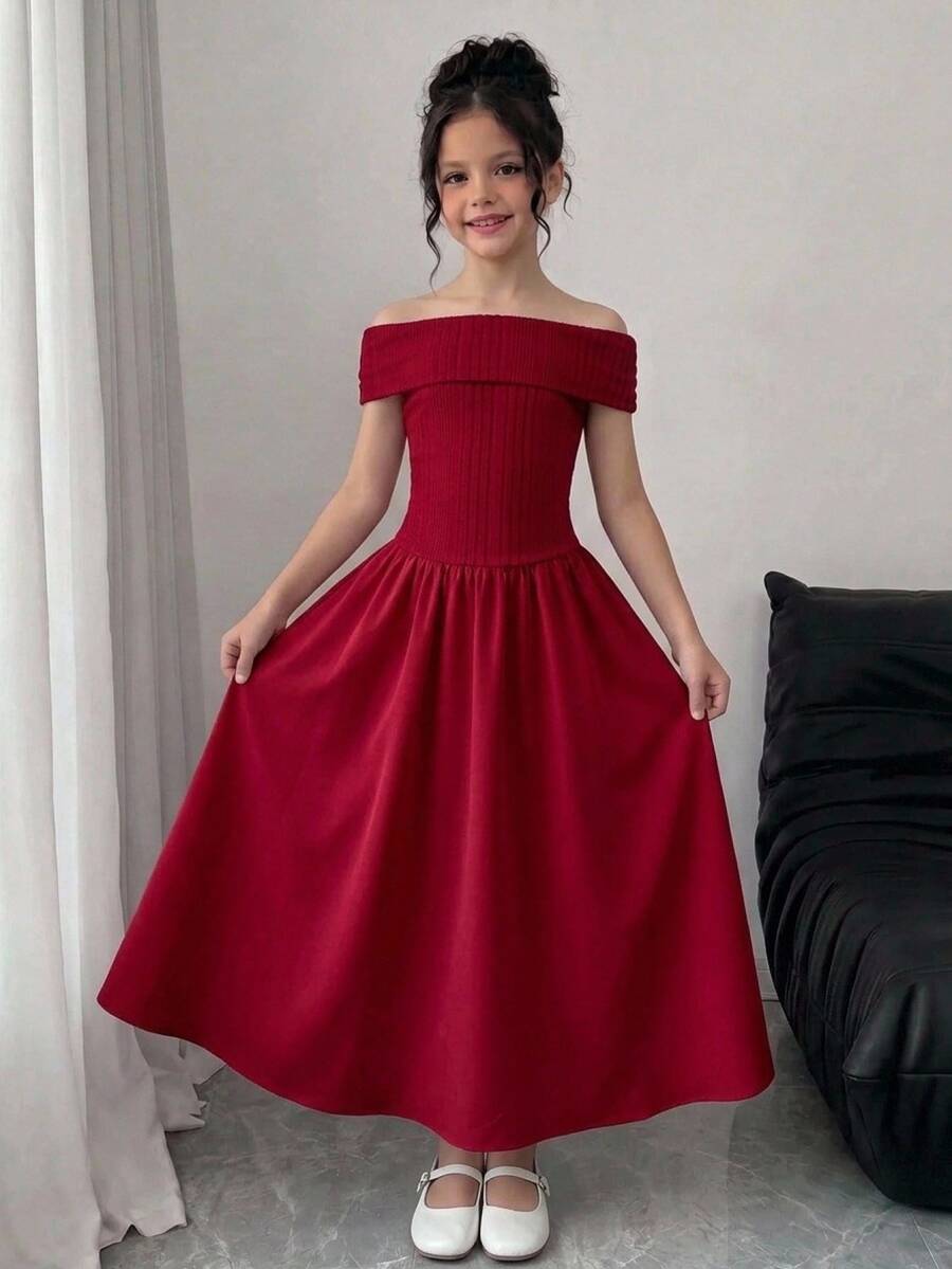 SHEIN فستان طويل أنيق للبنات المراهقات باللون الأحمر من الصوف المحبوك مع تفاصيل رقعات وكشكشة على الكتفين، مناسب لعيد الميلاد/الحفلات وأعياد الميلاد والمناسبات الأخرى - عنابي اللون - مشاهدة 1