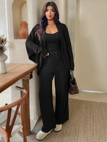 SHEIN Frenchy 大尺碼女款純色蝙蝠袖長袖開襟衫、背心與長褲休閒套裝 秋季 - 黑色 - 查看 7
